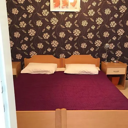 Dalmatia شقة سوبيتار