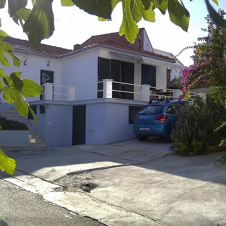 Dalmatia Апартаменты Супетар